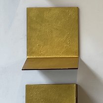 Beneath of Outer - 15x15x3 cm | steel, oil, gold